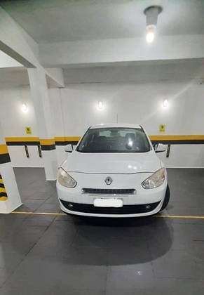 RENAULT FLUENCE 2.0 DYNAMIQUE 16V FLEX 4P AUTOMÁTICO RENAULT FLUENCE 2.0 DYNAMIQUE 16V FLEX 4P AUTOMÁTICO